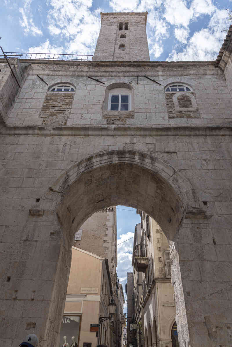 Croacia - Split 08 - palacio de Diocleciano - Puerta de Bronce
